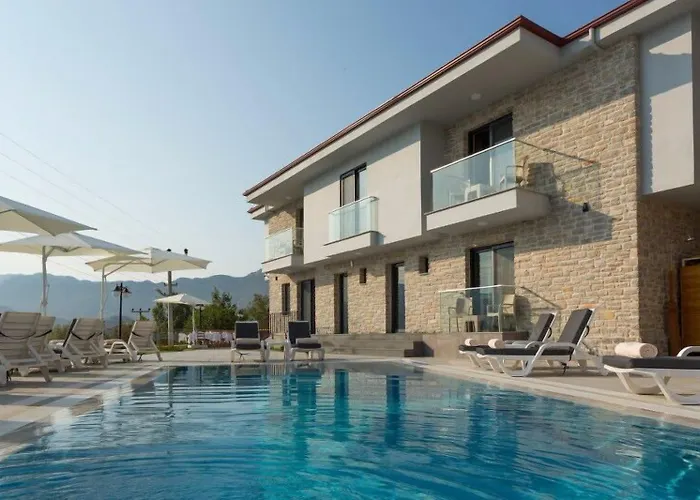 מלון Aria Butik 3*